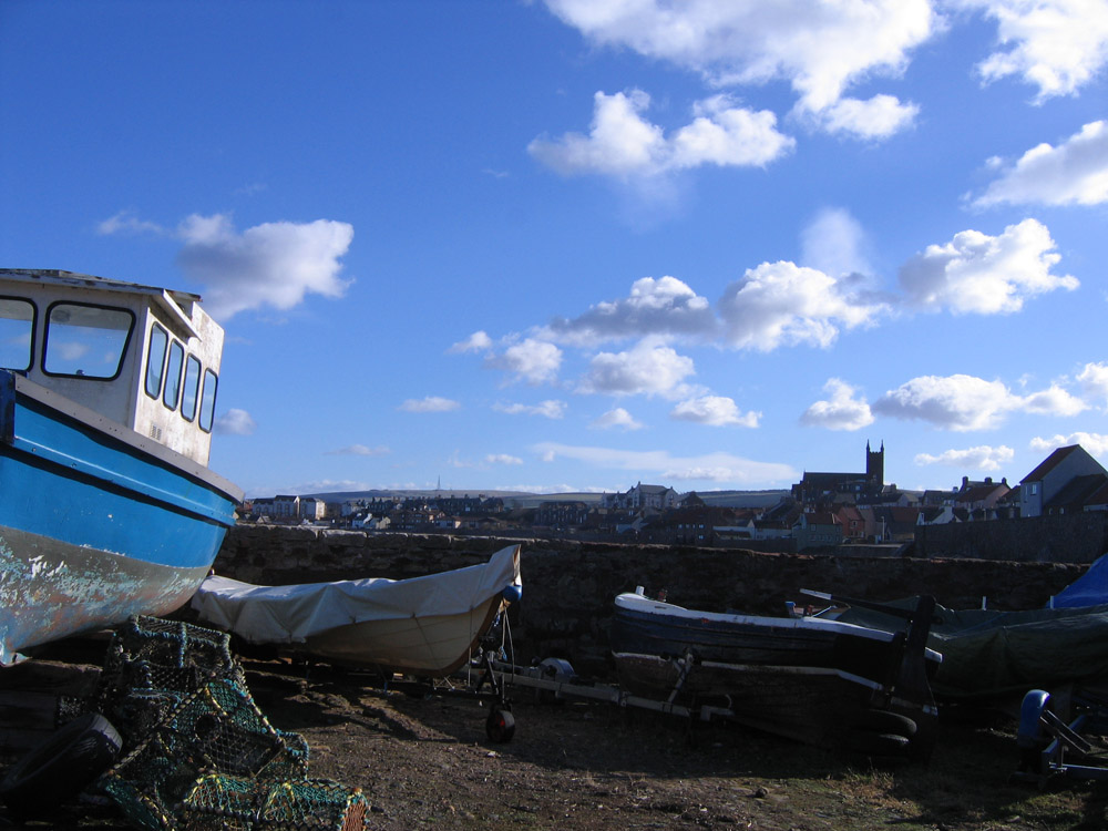 view of Dunbar shoreline and boats